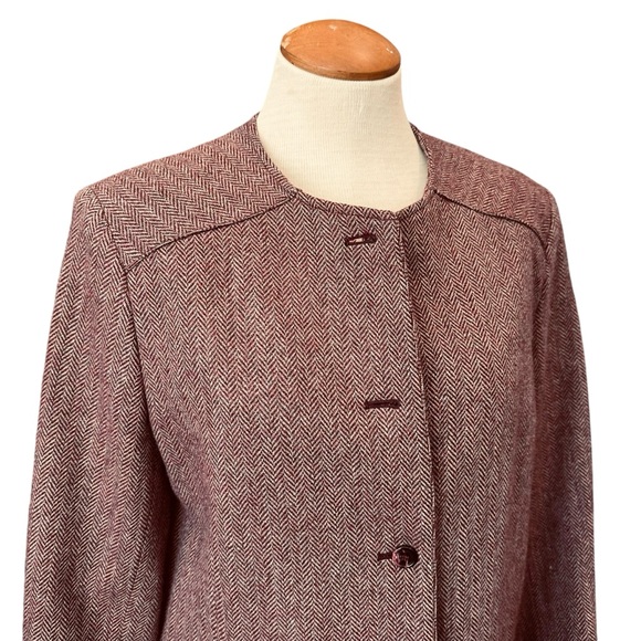 VINTAGE WOOL LADY JACKET ASTOR ONE BURGUNDY MAROON HERRINGBONE WINTER BLAZER - Picture 5 of 13